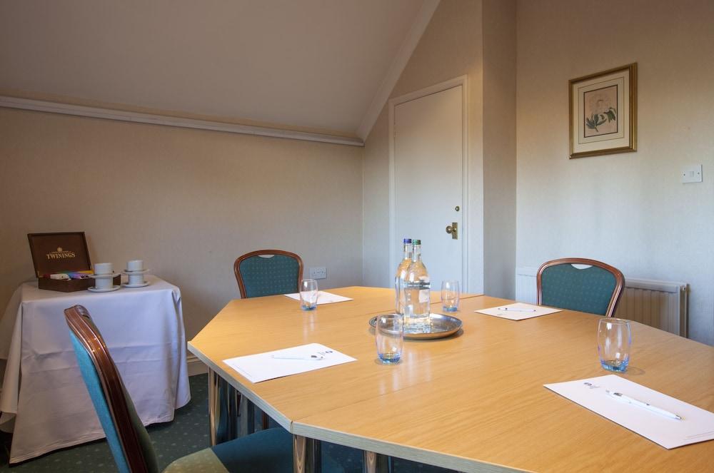 The Birch Hotel Haywards Heath Ngoại thất bức ảnh