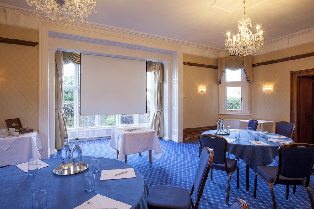 The Birch Hotel Haywards Heath Ngoại thất bức ảnh