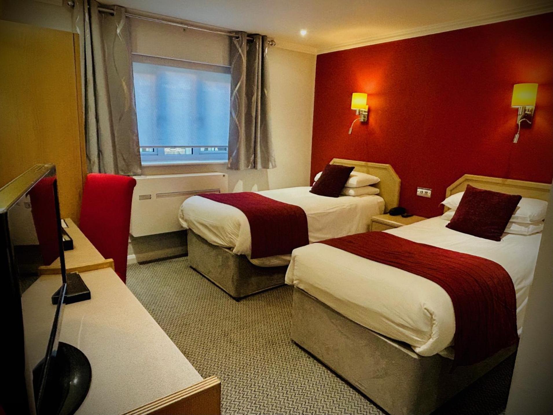 The Birch Hotel Haywards Heath Ngoại thất bức ảnh