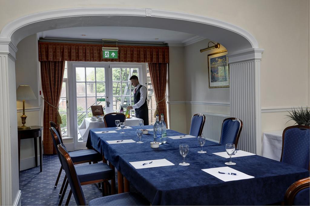 The Birch Hotel Haywards Heath Ngoại thất bức ảnh