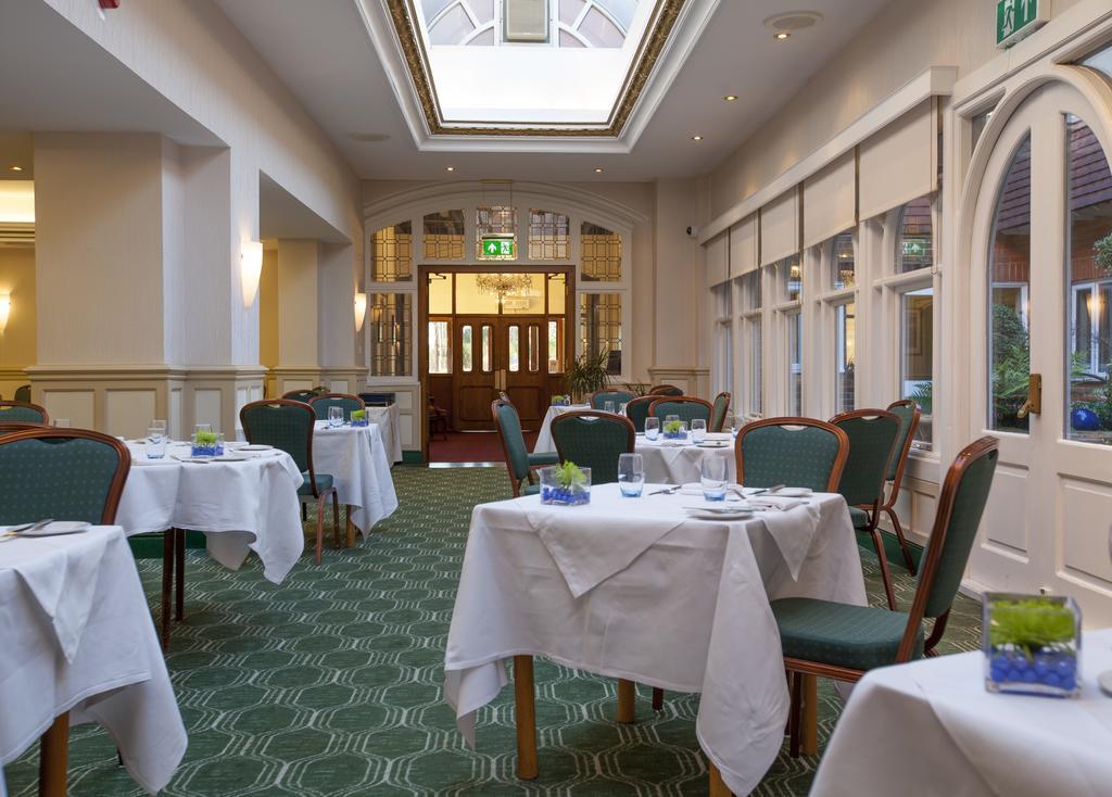 The Birch Hotel Haywards Heath Ngoại thất bức ảnh